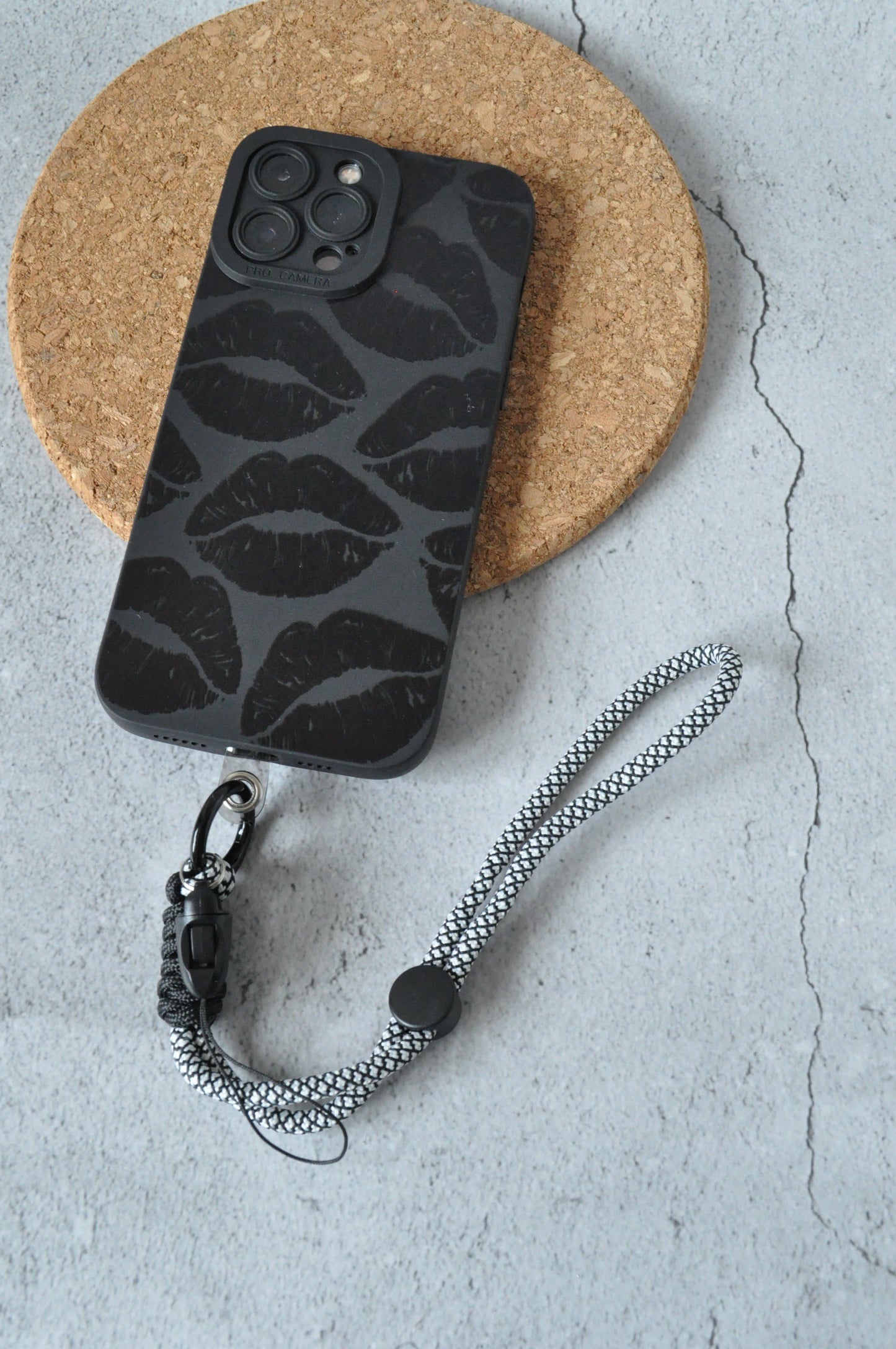 Black & White Adjustable Phone Strap