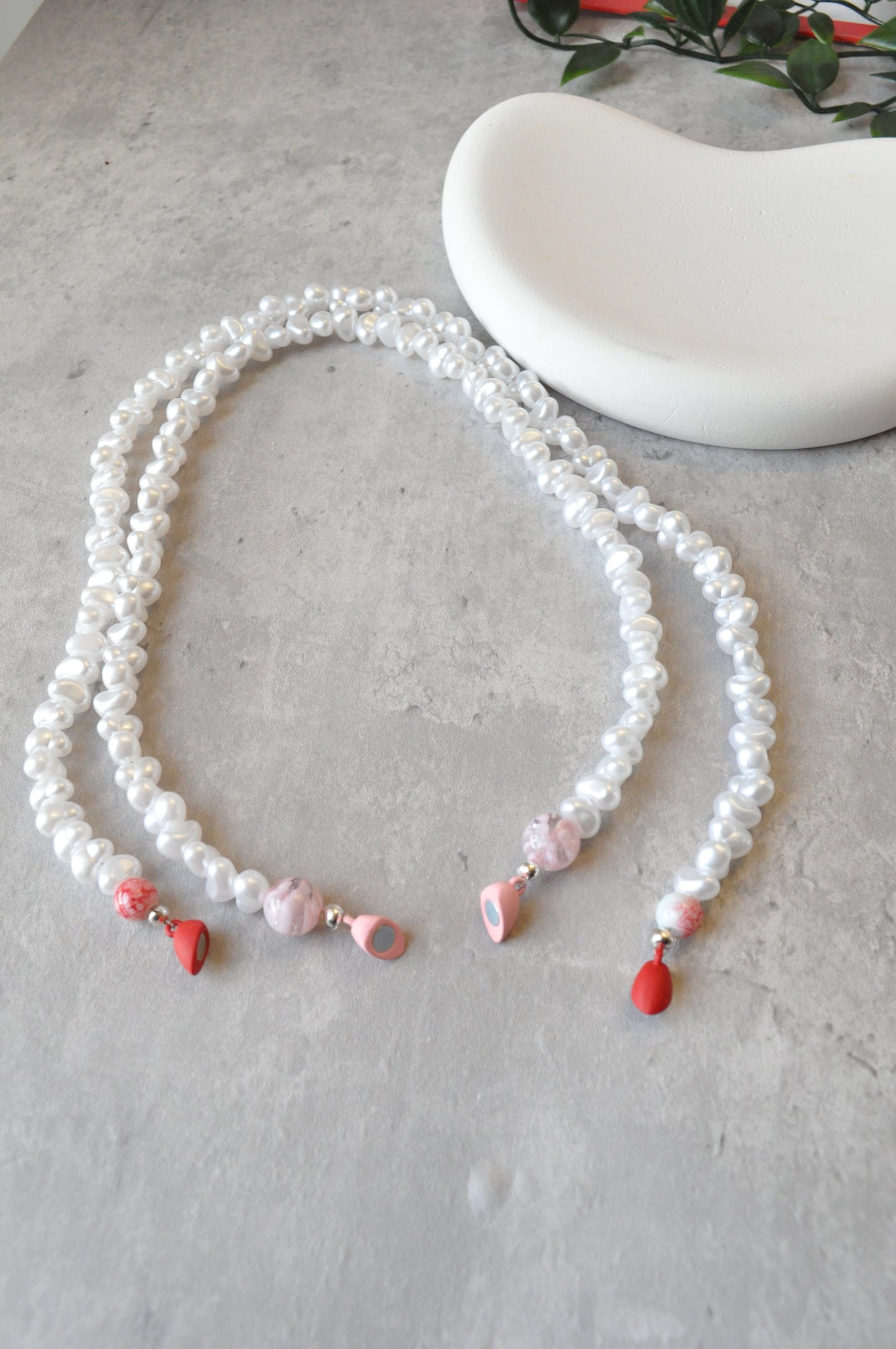 Magnetic Heart Clasp Necklace