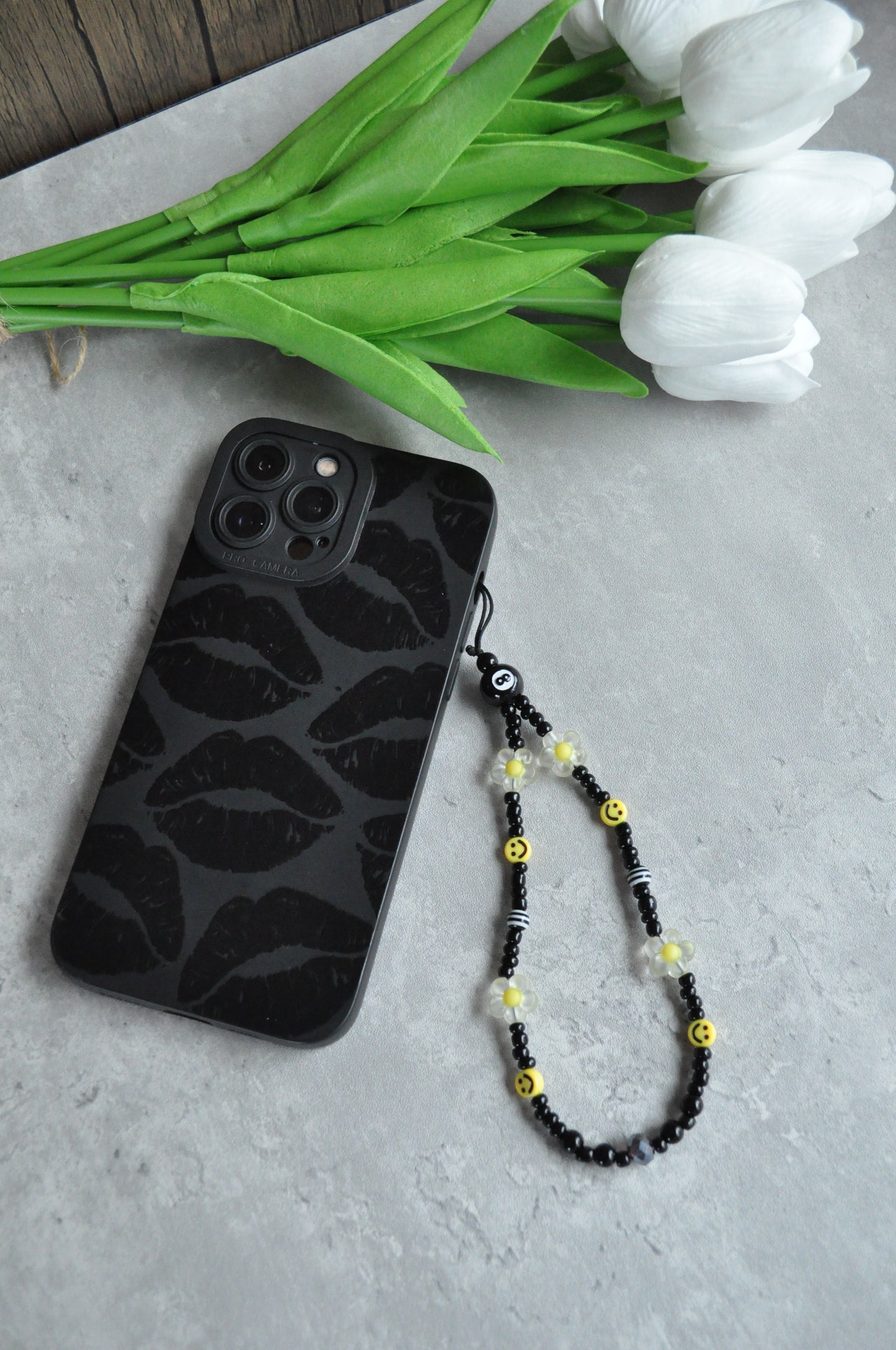 Daisy Magic Ball Phone Charm