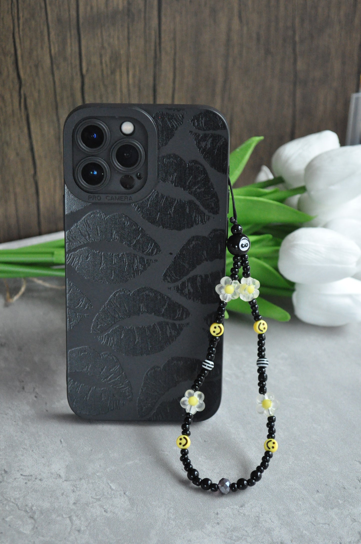 Daisy Magic Ball Phone Charm