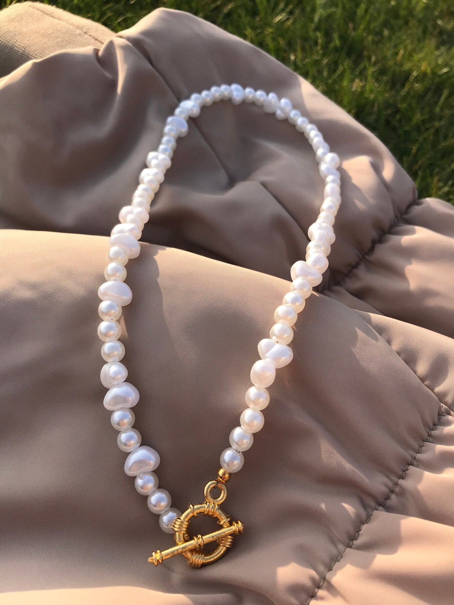 Chic Pearl Toggle Necklace