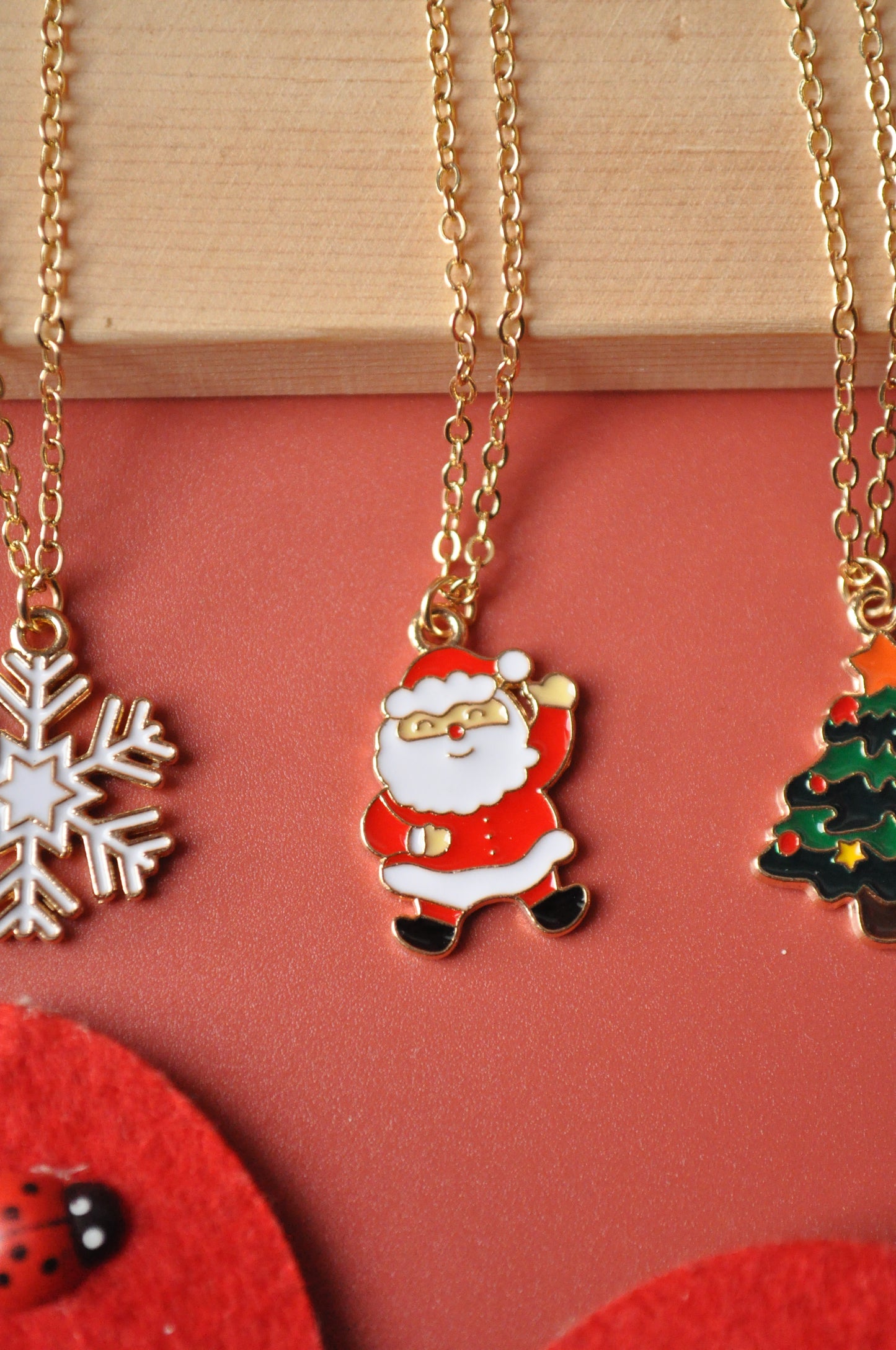 Merry Moments Pendant Necklace