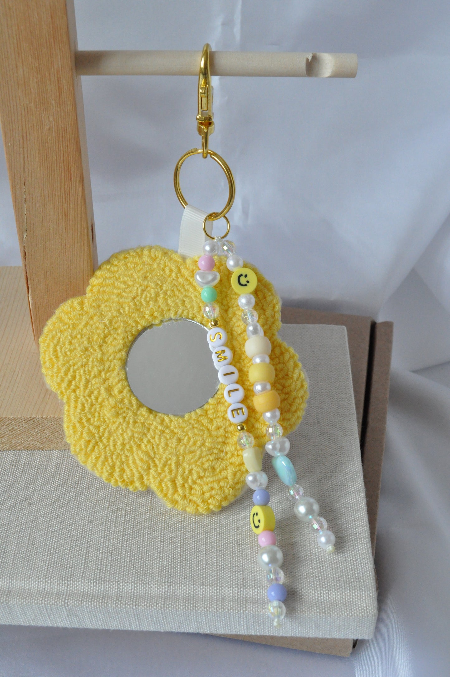 Daisy Pocket Mirror Punch Needle Keychain